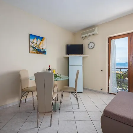 With A Swimming Pool Drenje, - 22992 Apartman *