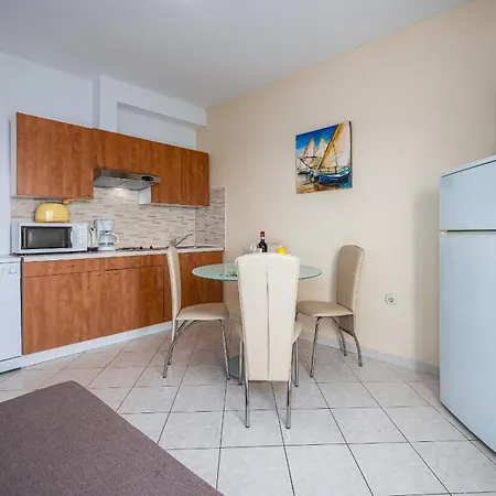 With A Swimming Pool Drenje, - 22992 Apartman
