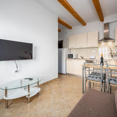 Family-friendly With Swimming Pool Drenje, - 22992 *
