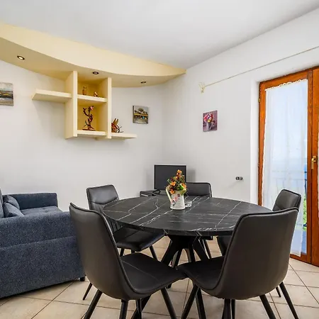 Family-friendly With Swimming Pool Drenje, - 22992 Appartement