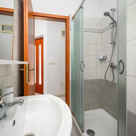 Family-friendly With Swimming Pool Drenje, - 22992 *