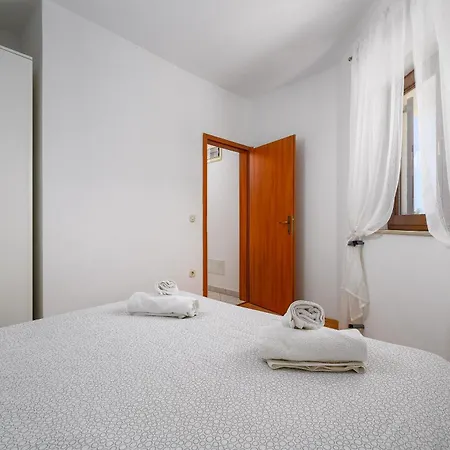 Family-friendly With Swimming Pool Drenje, - 22992 Appartement *